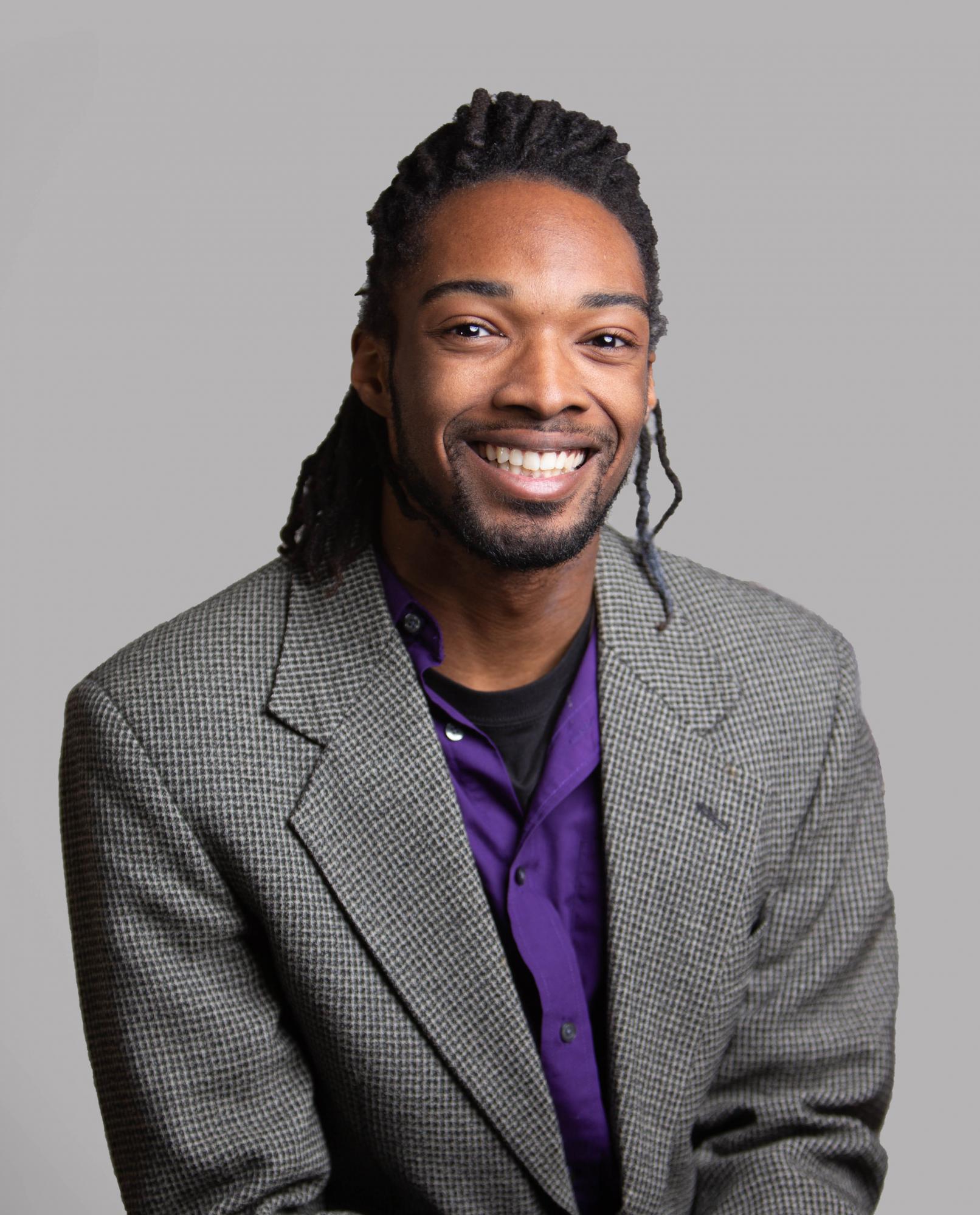 Headshot of teaching artist Vaughn Foster Jr.