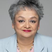 Shama Shams headshot